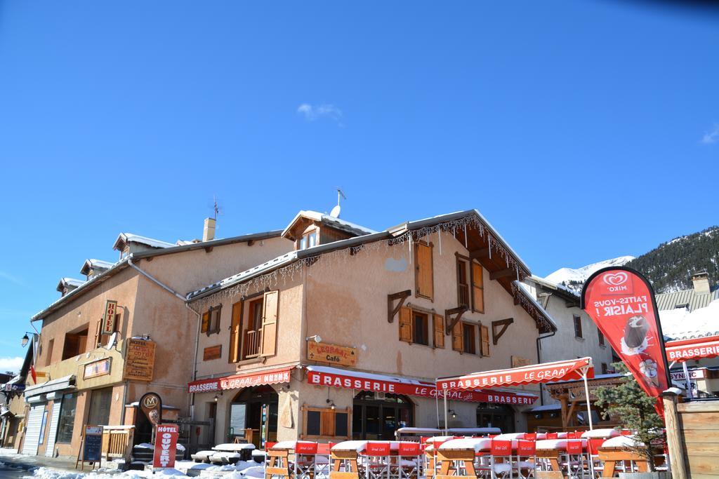 Hotel Alpis Cottia Montgenevre Exterior photo